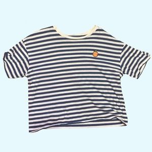 Cute Peachy American Eagle Top